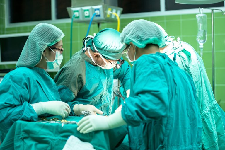 Successfully complete heart transplant