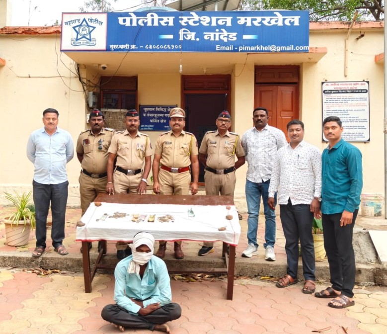 महादेव मंदिरातील दानपेटी फोडणारा चोरटा पकडला  – VastavNEWSLive.com