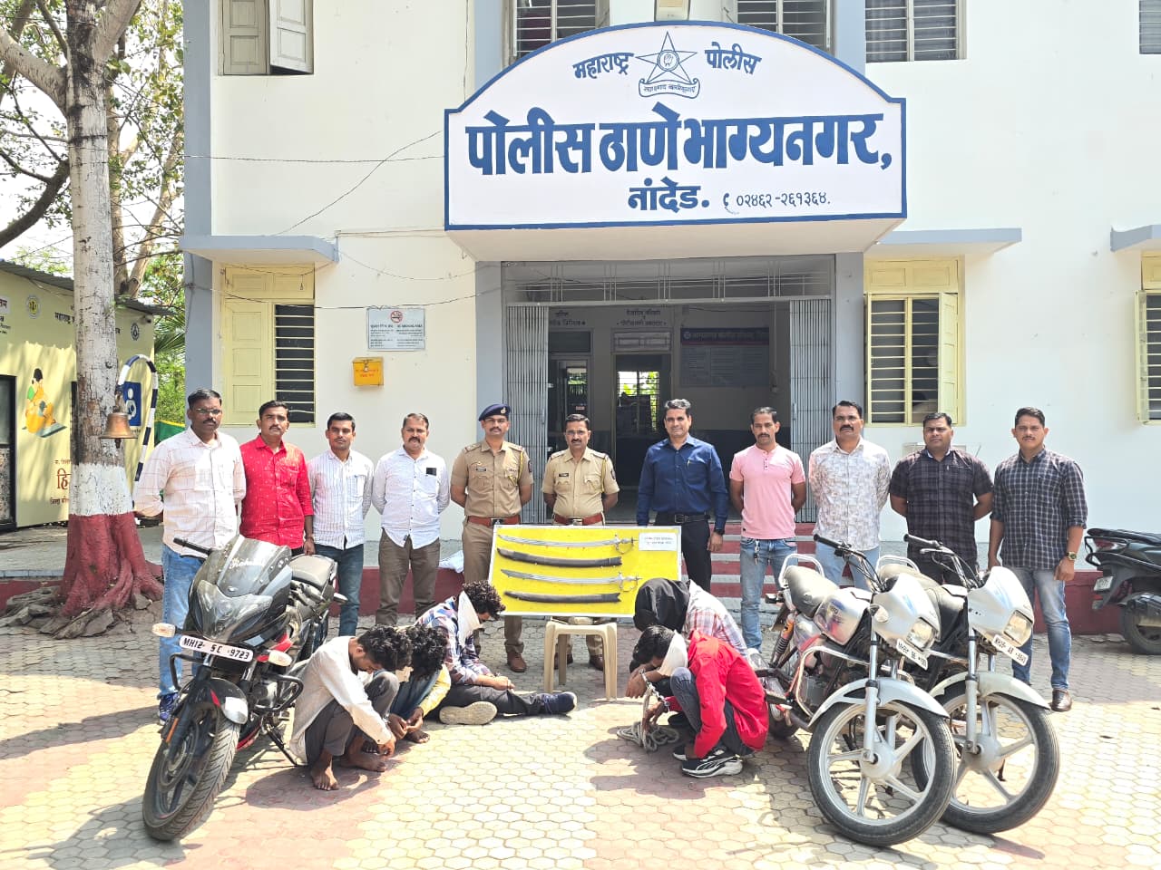 नांदेडमध्ये तलवारीने जीवघेणा हल्ला प्रकरणी पाच जण अटकेत