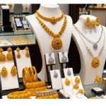 अक्षय्य तृतीयेला अमरावतीत 60 कुटुंबांचा गृहप्रवेश:शंभरावर चारचाकींची डिलिव्हरी; सोने, इलेक्ट्रॉनिक्स वस्तूंचीही मोठी खरेदी