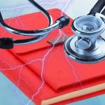 वैद्यकीय बिलांसाठी पैशांचा खेळ:सीपीआरमध्ये मोठी कारवाई; हिशेबाची डायरी अंगलट, वरिष्ठ अधिकाऱ्यांचे एकाचवेळी निलंबन