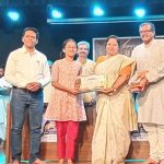 अभिजात मराठीचा आविष्कार सुलेखनातून व्हावा:अभिजात मराठीचा आविष्कार सुलेखनातून व्हावा, महाराष्ट्र साहित्य परिषदेचे अध्यक्ष योगेश सोमण यांचे आवाहन