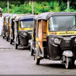 कायद्याने शिस्त लावा, पण कुणाचे घर उद्ध्वस्त करू नका:केंद्रीय मंत्री रामदास आठवलेंचा रिक्षा चालकांना मराठीची सक्ती करण्यास विरोध