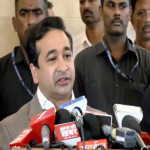 सुप्रिया सुळे व्होट जिहादमुळे खासदार झाल्या:मंत्री नीतेश राणे यांचा दावा; सुळेंची भूमिका लव्ह जिहादला पोषक असल्याचाही आरोप