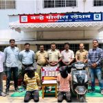 दुचाकीस्वाराकडील 2 लाखांची रोकड लुटणारे अटकेत:कोयत्याचा धाक दाखवून लुटलेल्या आरोपींकडून मुद्देमाल जप्त