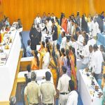 संभाजीनगरात युतीच्या नगरसेवकांना 80 लाख:तर एमआयएमला फक्त 35 लाख निधी, अर्थसंकल्प सादर; युतीच्या नगरसेवकांसाठी मनपाची तिजोरी उघडली