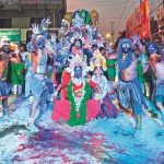 कांतारा, केरळचा पारंपरिक कलाविष्कार:मिरवणुकीतील अघोरी नृत्याने वेधले लक्ष, बार्शीत शिव-बसव जयंती मिरवणुकीत पारंपरिक वाद्यांचा गजर‎