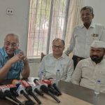 भोंदू बाबांचे प्रस्थ सरकार पुरस्कृतच:'अंनिस'च्या श्याम मानव यांचा मुख्यमंत्री देवेंद्र फडणवीस यांच्यावर थेट निशाणा