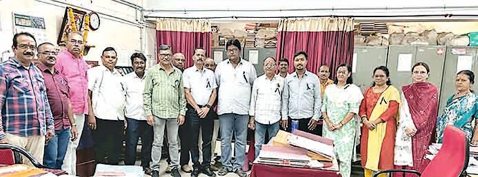240_17789400406a087888ecf11_unikarmachari.jpg