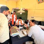 दर्यापूर एसटी आगारात आमदार लवटे यांची झाडाझडती:व्यवस्थापकावर अनियमिततेवरून प्रश्नांची सरबत्ती, कर्मचाऱ्यांच्या तक्रारी ऐकल्या