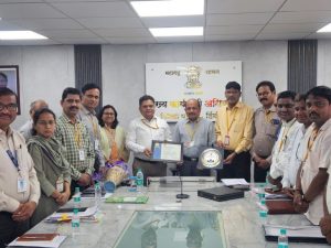 copy-of-db-temp-cover-marathi-2026-05-11t183955406_1778505047.jpg