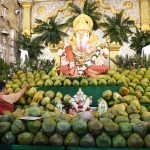 दगडूशेठ गणपतीला ५ हजार शहाळ्यांचा महानैवेद्य:पुष्टिपती विनायक अवतार जयंतीनिमित्त ट्रस्टतर्फे शहाळे महोत्सव