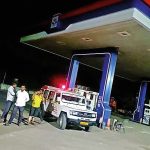 गैरसोय:फुलंब्रीमध्ये मृतदेह घेऊन जाणाऱ्या रुग्णवाहिकेलाही मिळाले नाही इंधन, नातेवाइकांवर रस्त्यावरील वाहनांकडून डिझेल मागण्याची वेळ