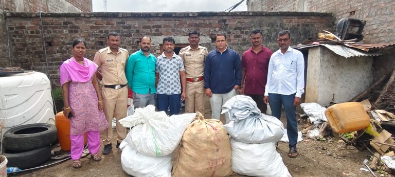 लातूरात मटका, हिंगोलीत गुटख्यावर पोलिसांचा दणका; १३ आरोपींवर कारवाई