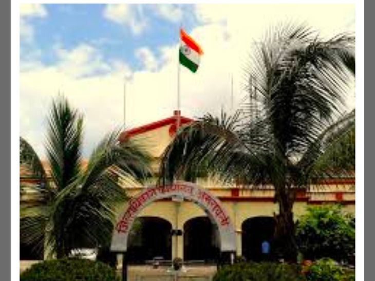 नेपाळमध्ये अडकलेले अमरावतीचे 4 तरुण सुखरूप:दोन दिवसांनी संपर्क, प्रशासनाकडून मदतीचे आश्वासन