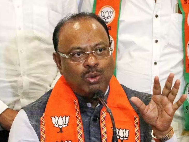 सरकार हजारदा चर्चा करायला तयार सरकारची तयारी:विद्यार्थ्यांच्या खांद्यावर बंदूक ठेवून राहुल गांधींना ‘रिलाँच’ करण्याचा काँग्रेसचा डाव- चंद्रशेखर बावनकुळे