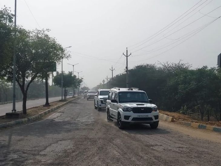 राम रहीम 2 महिन्यांनंतर पुन्हा तुरुंगाबाहेर:21 दिवस सिरसा डेऱ्यात राहणार; 9 वर्षांत 17 व्यांदा पॅरोल-फरलो मिळाली