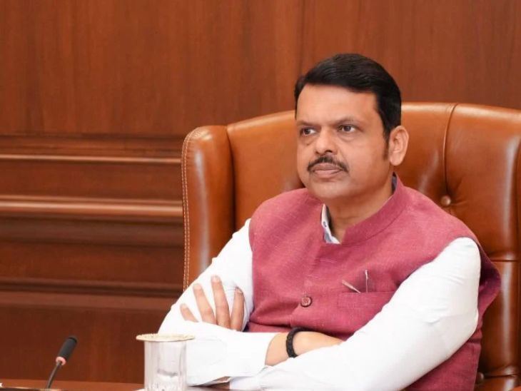 SIR वरून देवेंद्र फडणवीस-काँग्रेसमध्ये जुंपली:‘बेकायदेशीर मुख्यमंत्री’ फडणवीसजी, उगाच वडाची साल पिंपळाला लावू नका; कॉंग्रेसचा पलटवार